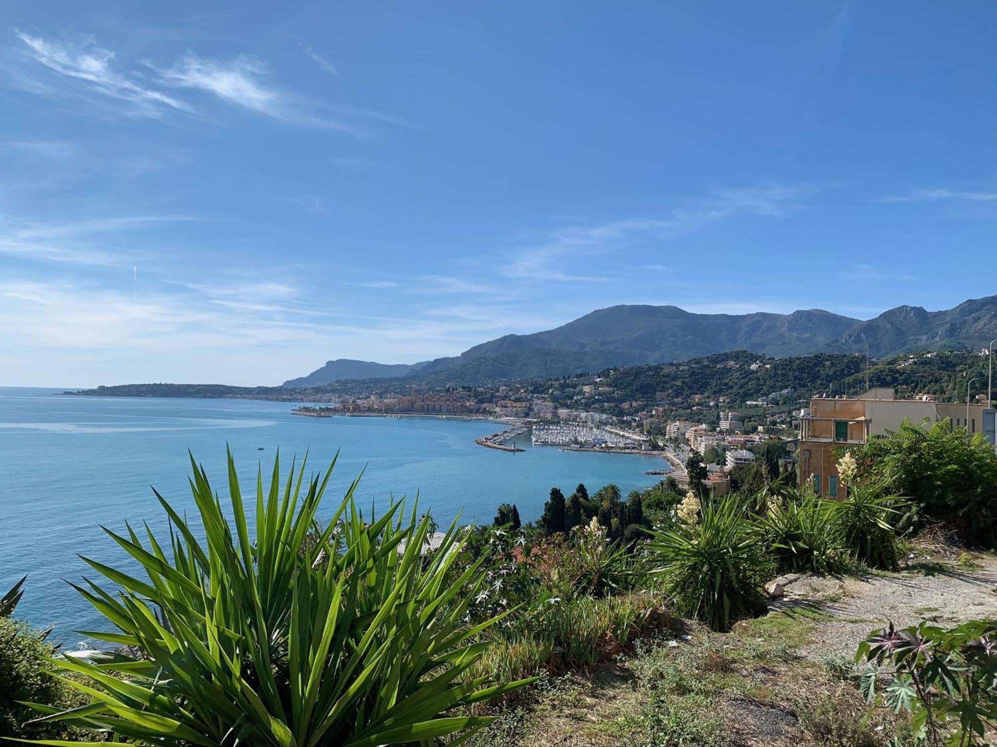 Casa Cele Centro Citta Vista Mare Lägenhet Ventimiglia Exteriör bild