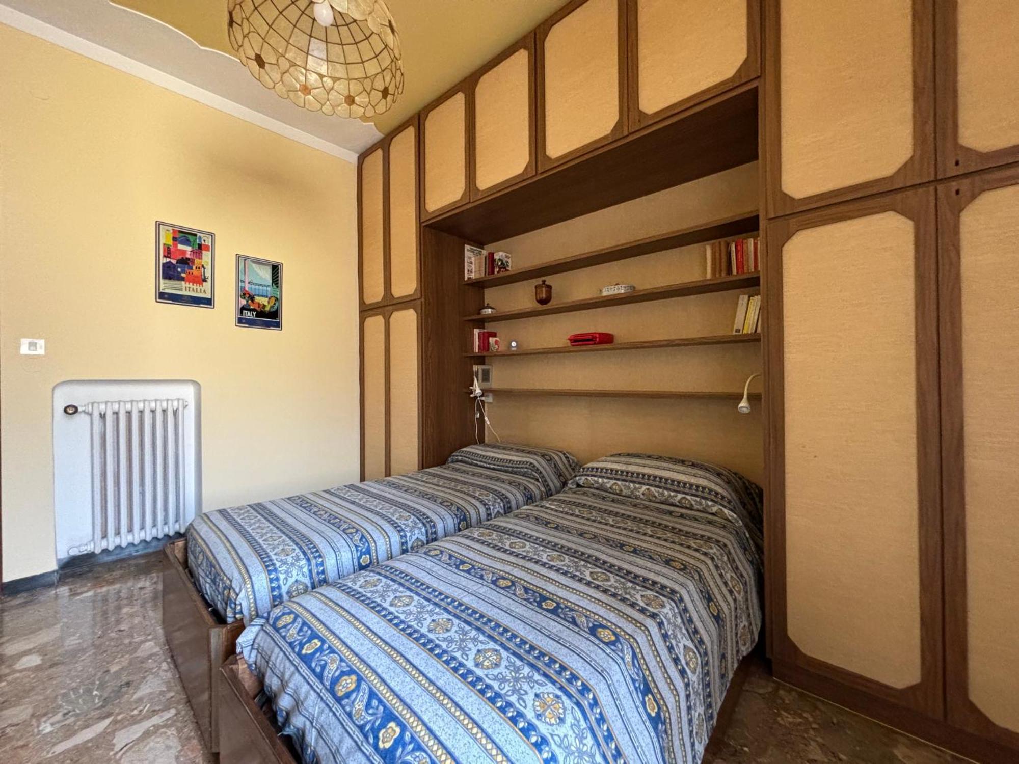 Casa Cele Centro Citta Vista Mare Lägenhet Ventimiglia Exteriör bild