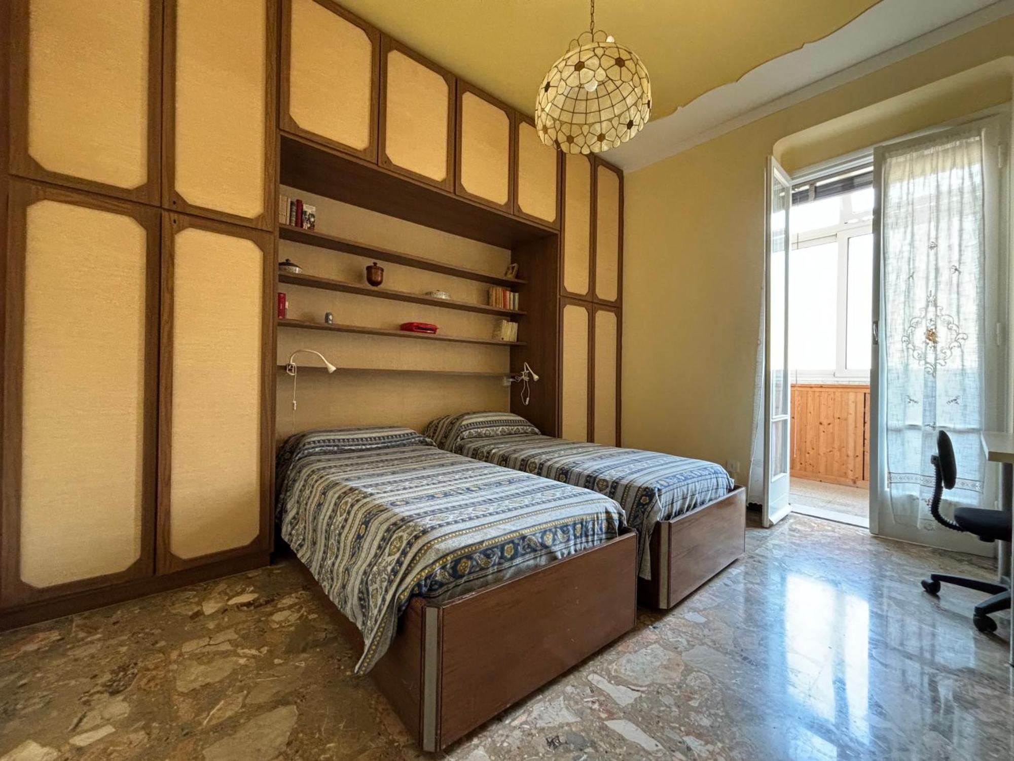 Casa Cele Centro Citta Vista Mare Lägenhet Ventimiglia Exteriör bild