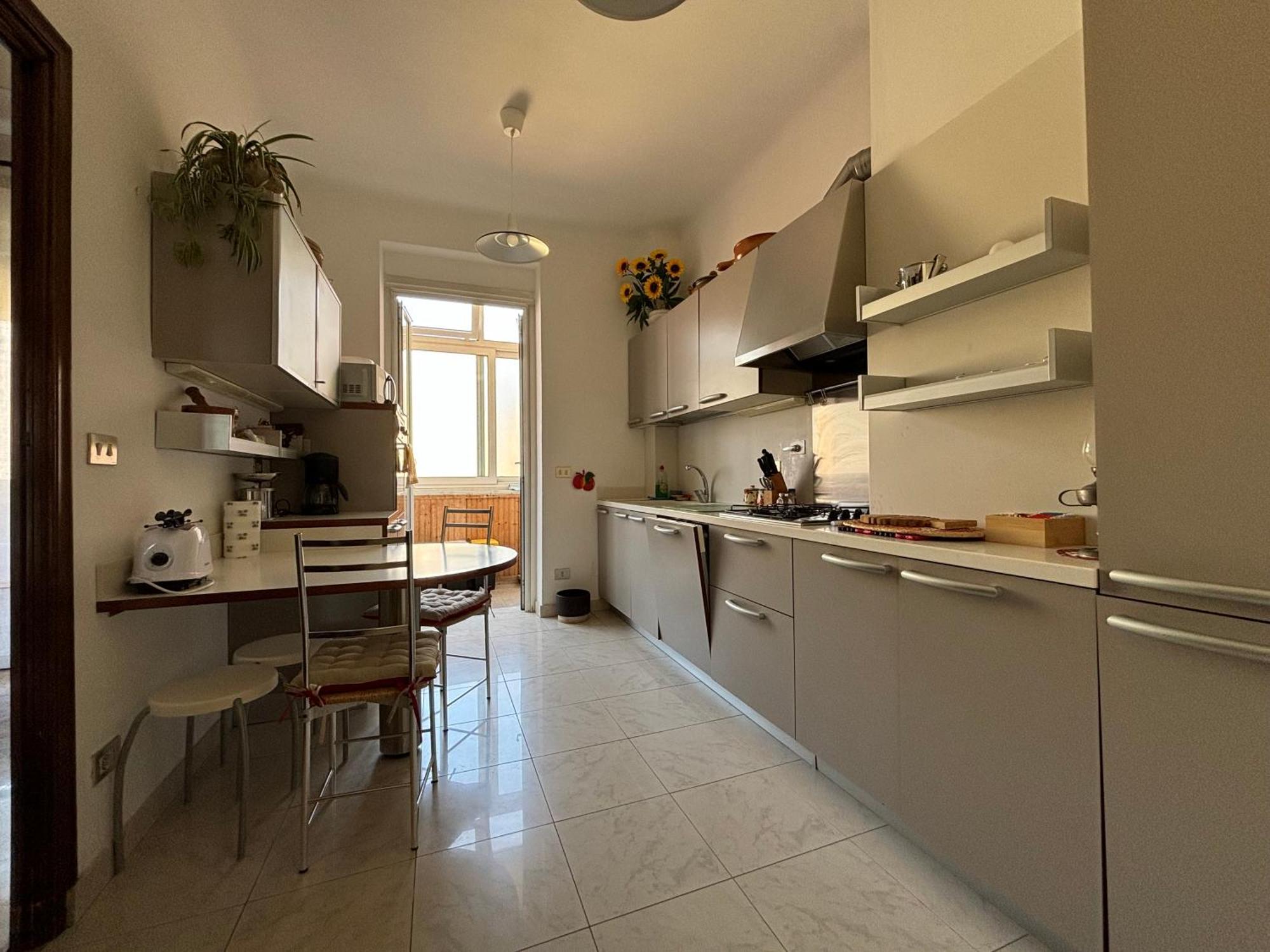 Casa Cele Centro Citta Vista Mare Lägenhet Ventimiglia Exteriör bild